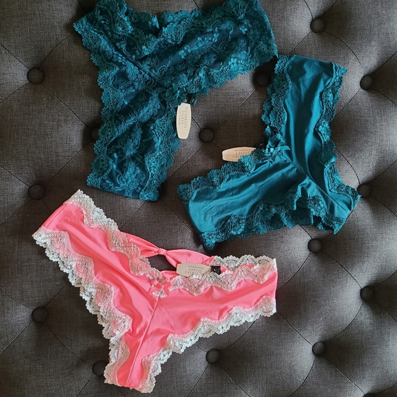Victoria's Secret Other - Victoria's Secret underwear NWT SZ M